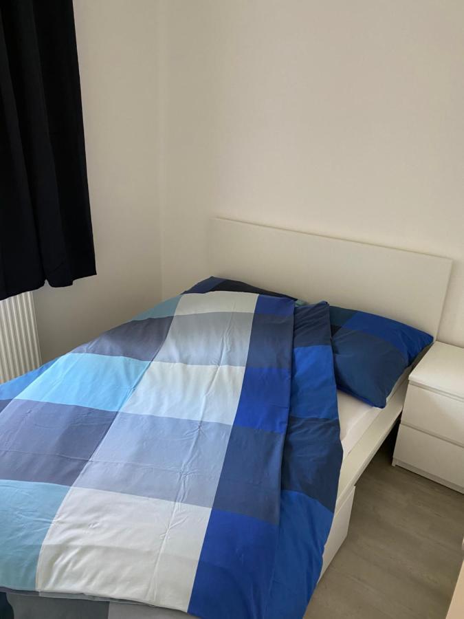 Zentrale Und Schoene Ferienwohnung Lübeck Exterior foto